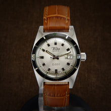 Load image into Gallery viewer, Wilka Geneve Rare 200 Meters Divers Swiss Watch From 1960s