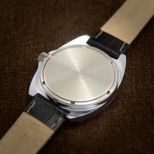 Load image into Gallery viewer, Poljot Stunning Dashboard Style Early Quartz Soviet TV Dial Watch From 70s